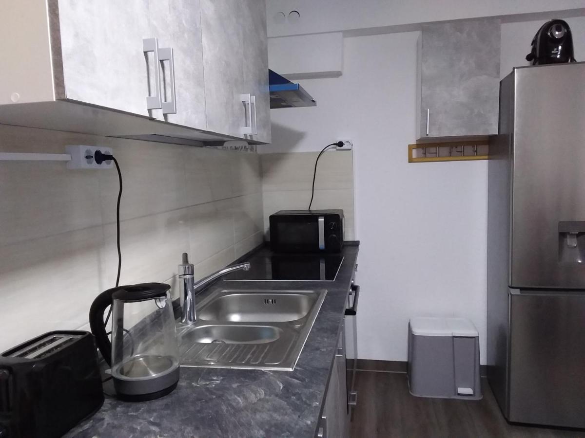 Nguyen Le 3 Schlafzimmer, 7 Bette,Dusche, 2 Wc , Kueche Ab 2 Uebernachtungen Neukirch  المظهر الخارجي الصورة