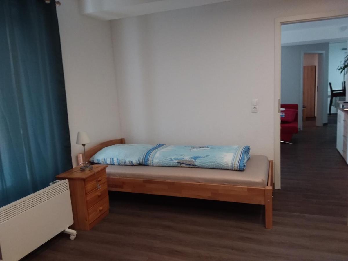 Nguyen Le 3 Schlafzimmer, 7 Bette,Dusche, 2 Wc , Kueche Ab 2 Uebernachtungen Neukirch  المظهر الخارجي الصورة
